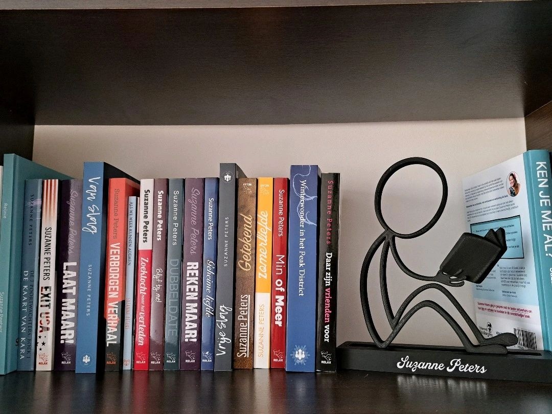 Je eigen boek: kosten besparen en geld verdienen